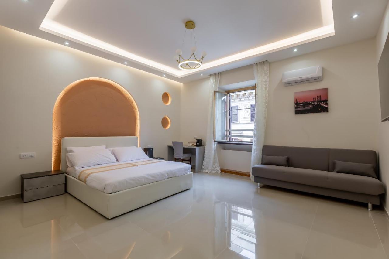 Camera Tripla Luxury